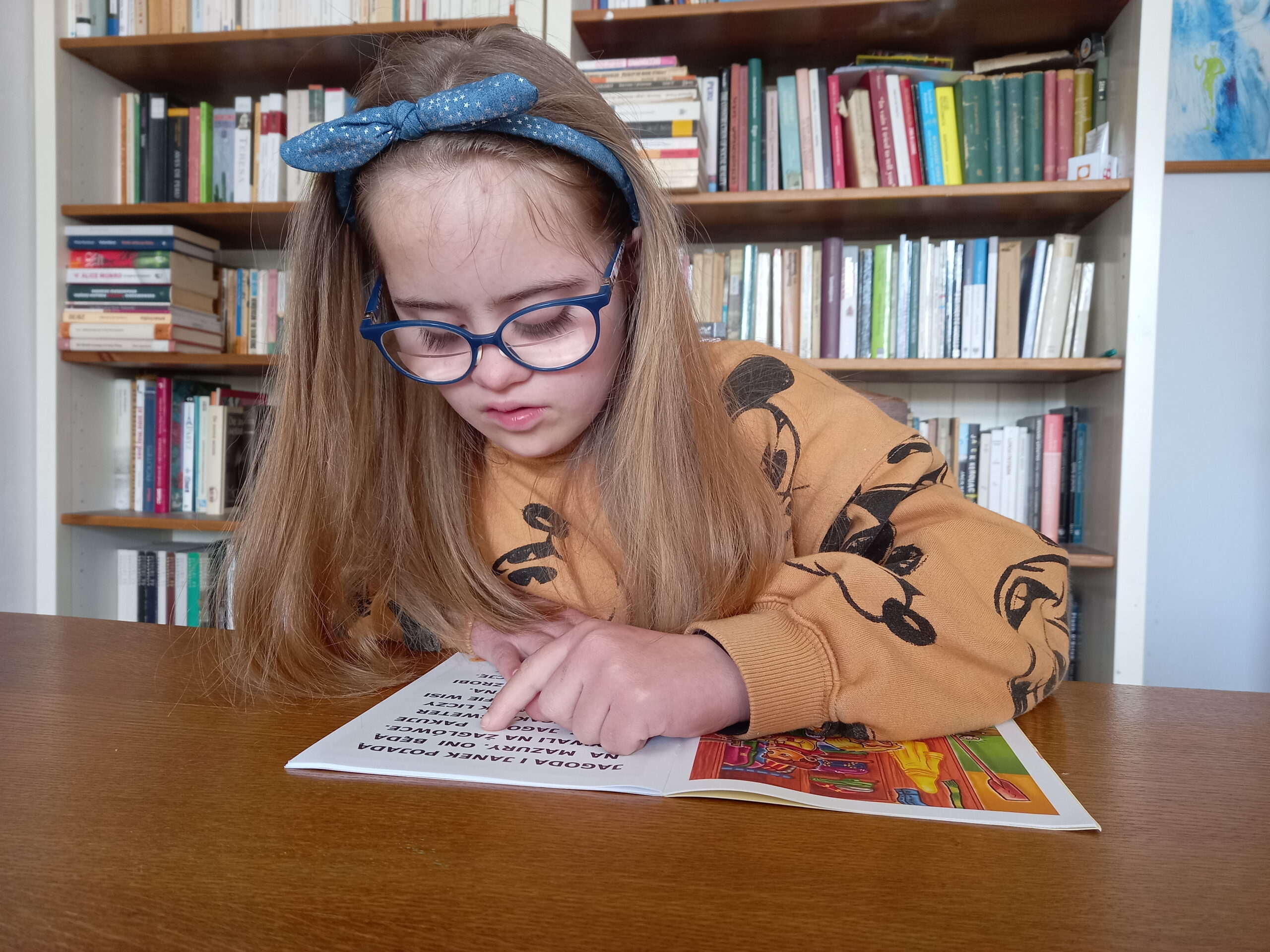 Fundacja Strefa Integracji_nauka czytania zespół Downa_1